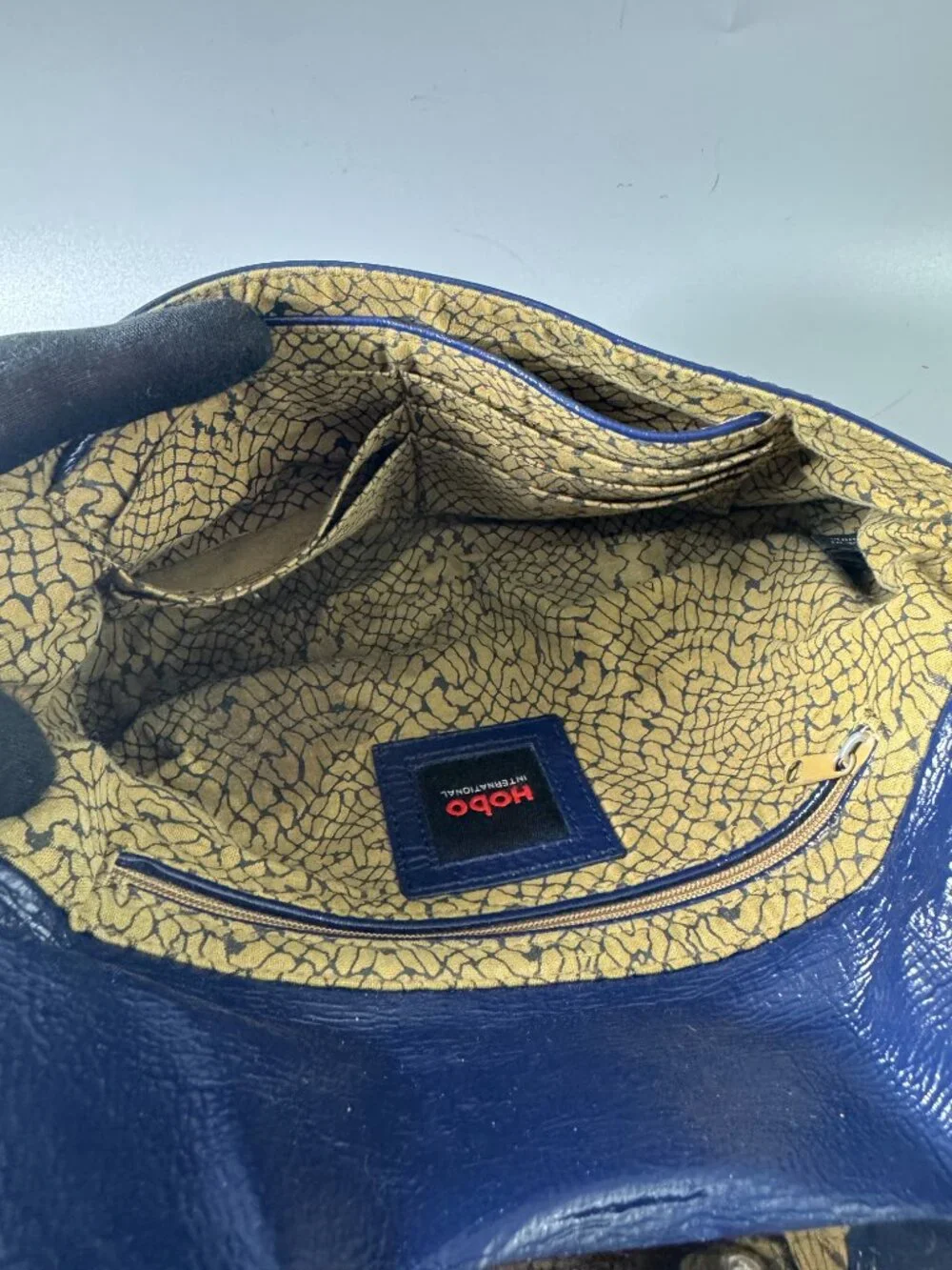 HOBO INTERNATIONAL Blue Patent Leather Envelope Hand Bag Purse Chain